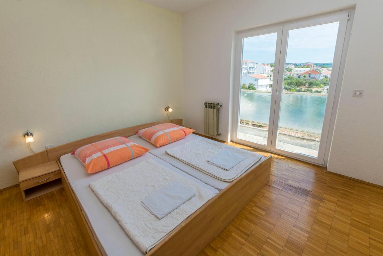 Apartments Jelka Primošten Esterno foto